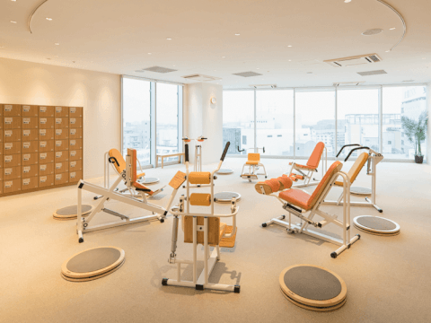 Bodies 柏髙島屋ステーションモールスタジオ