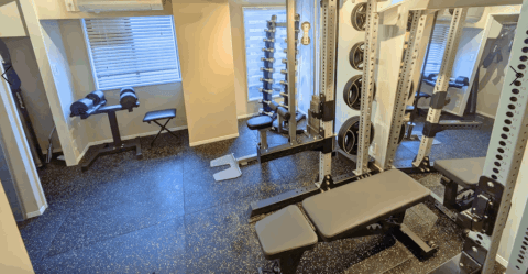 Dee GYM 二子玉川店