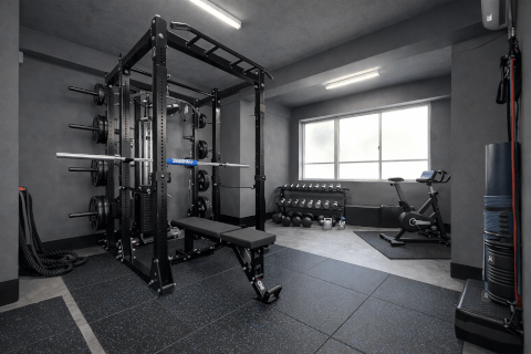 Dee GYM 池袋店