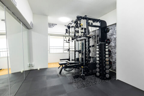 Dee GYM 新大阪店