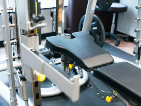 Dee GYM 天王寺店