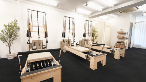 Pilates Mee 幕張本郷店