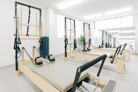 Pilates Mee 本八幡店