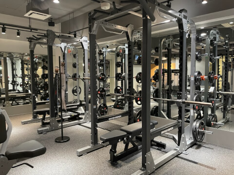 エニタイムフィットネス 東新宿店_1番目の写真