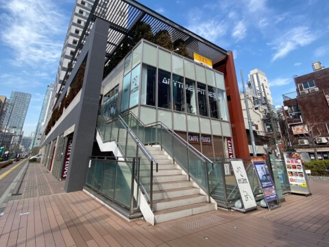 エニタイムフィットネス 新橋店_1番目の写真