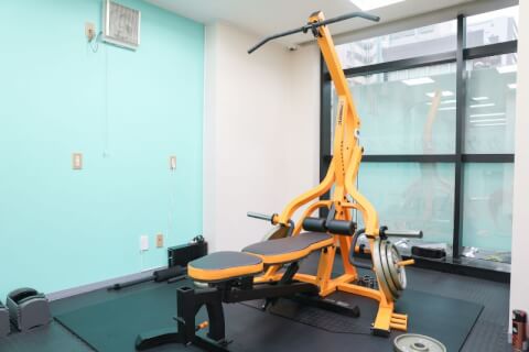 Apple GYM 森下店