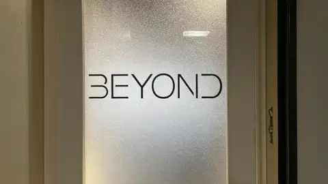 BEYOND 福岡天神店の写真4