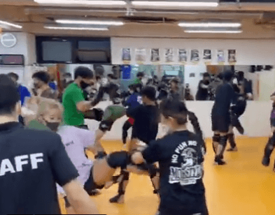 KNOCKOUT クロスポイント 大泉_2番目の写真