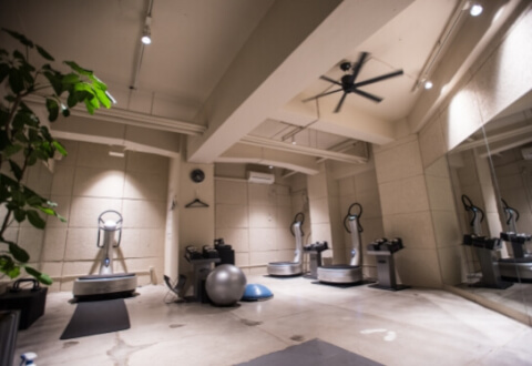 BROS TOKYO_1番目の写真