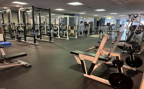 セントラルフィットネスクラブ24 一社の写真3