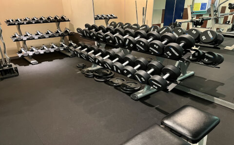 セントラルフィットネスクラブ24 一社の写真4