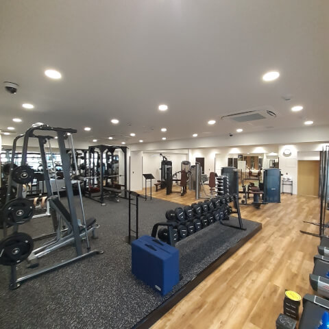 セントラルスポーツ ジム24 桜通葵