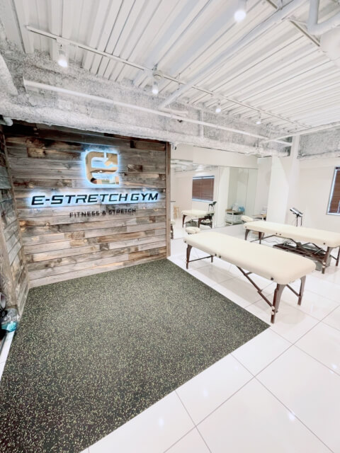 E-STRETCH GYM 心斎橋