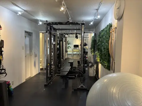パーソナルトレーニングジムELEMENT 芦屋店