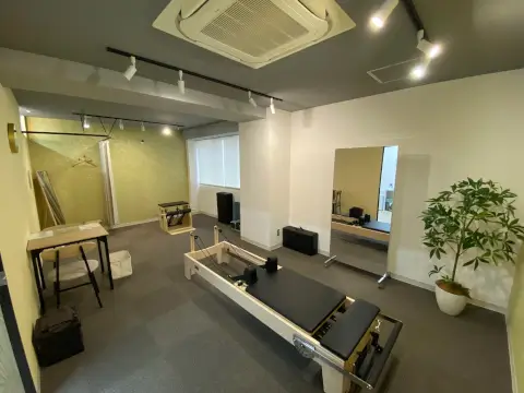 パーソナルマシンピラティスELEMENT 明石店の写真4