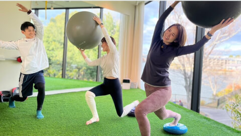FIRST CLASS TRAINERS 梅田北2号店_1番目の写真
