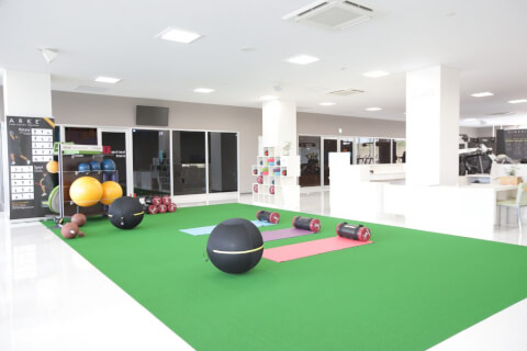 グンゼスポーツ 吹田ミリカ