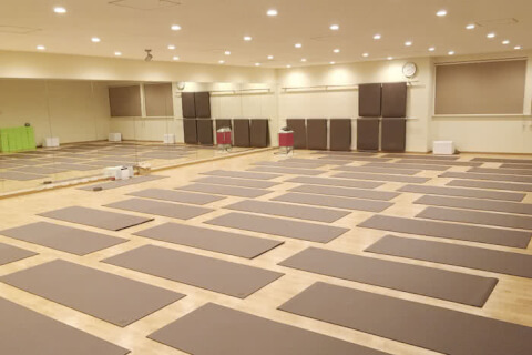 ホットヨガロイブ 岐阜店