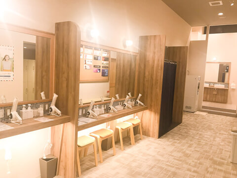 ホットヨガロイブ 上田店の写真2