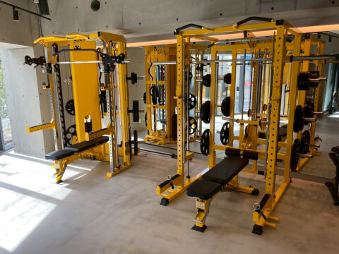 HABIT PERSONAL GYM 大阪梅田店