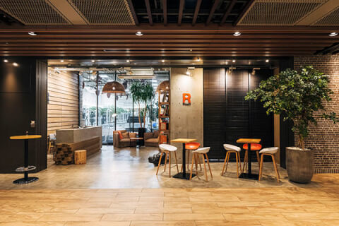 R BODY 大手町店の写真2