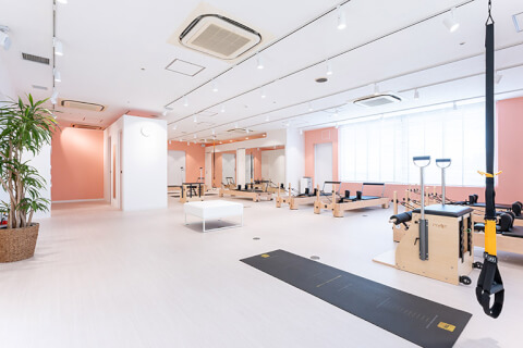 URBAN CLASSIC PILATES 福岡天神_2番目の写真