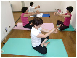 山本寛子の楽しいヨーガ_1番目の写真