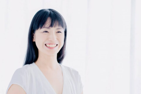 吉川里奈さん ヨガスタジオアルモニ